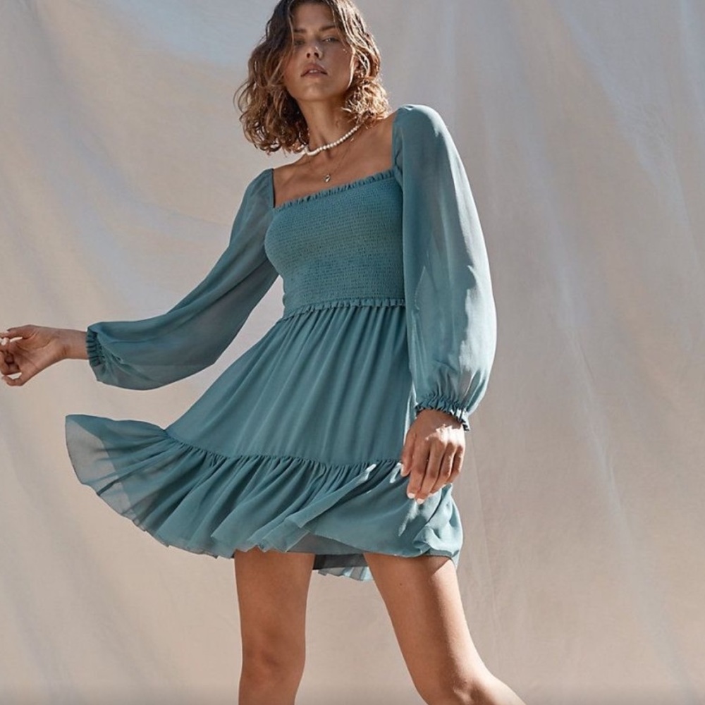 Aritzia wilfred tempest dress